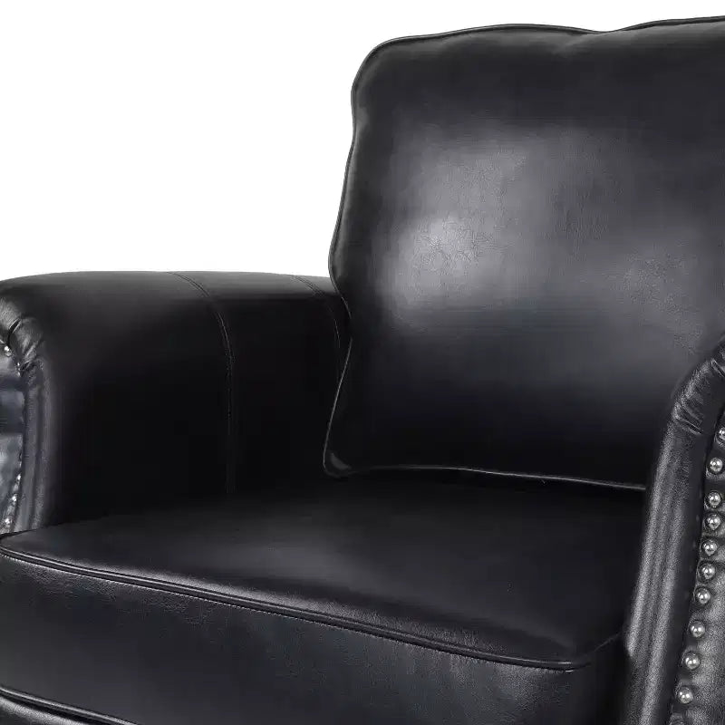 GDFStudio Dowd 36,50 Poltrona da club in similpelle con borchie