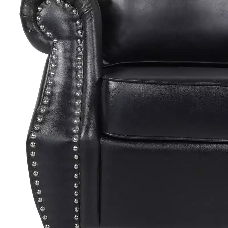 GDFStudio Dowd 36,50 Poltrona da club in similpelle con borchie