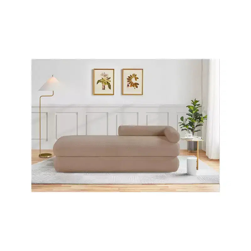 Meridian Furniture, Panca Kennedy in tessuto effetto montone Teddy