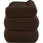 Meridian Furniture, Panca Kennedy in tessuto effetto montone Teddy