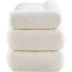 Meridian Furniture, Panca Kennedy in tessuto effetto montone Teddy