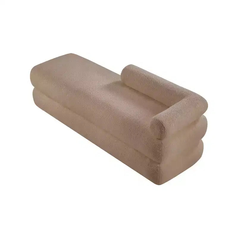 Meridian Furniture, Panca Kennedy in tessuto effetto montone Teddy